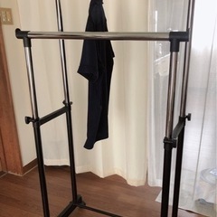 【決まりました】ハンガーラック　高さ調節可能の画像