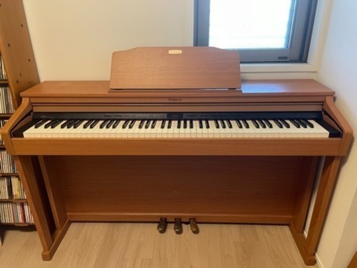 電子ピアノ　Roland Digital Piano HP504 LWS ライトウォールナット調仕上げ