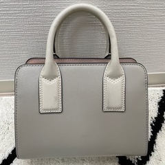 マークジェイコブスのハンドバッグの画像