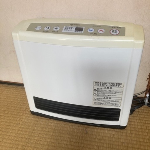ガスファンヒーター　ホース付き