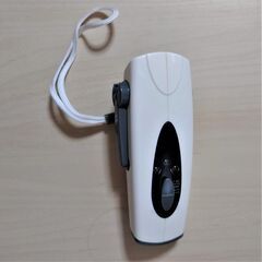【取引中】手回し発電式ラジオ付きライト　防災グッズ