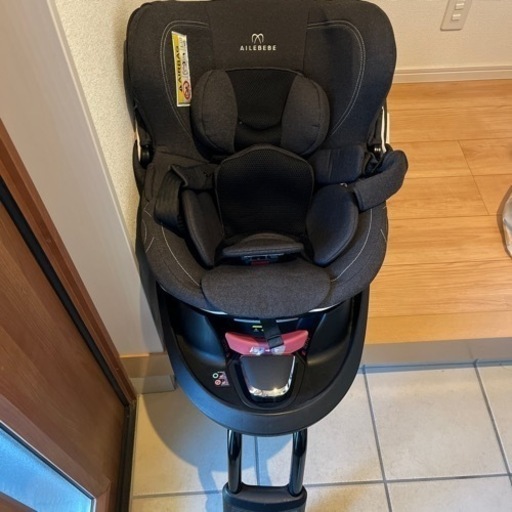 チャイルドシート　エールベベ