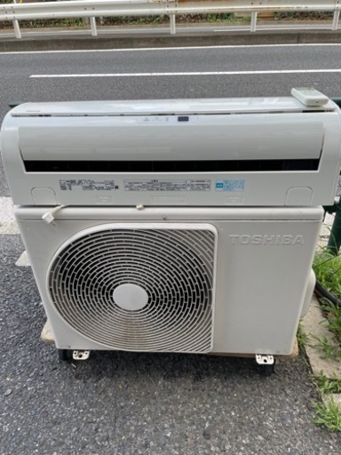TOSHIBA  ルームエアコン　RAS-281G 2.8kw