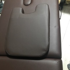 マッサージベッド&胸枕　未使用品の画像