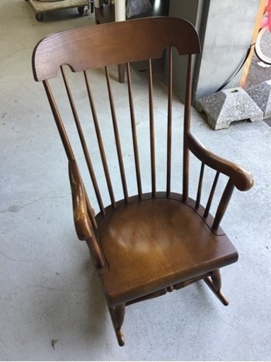 ●販売終了●※セール特価品※飛騨産業　ロッキングチェア　キツツキ　中古品