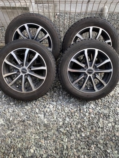 スタッドレスタイヤ14インチ4本セット