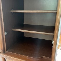 食器棚　大型の画像