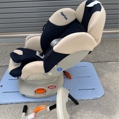 アプリカチャイルドシート差し上げます。の画像