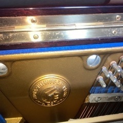 アップライトピアノの画像