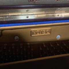 アップライトピアノの画像