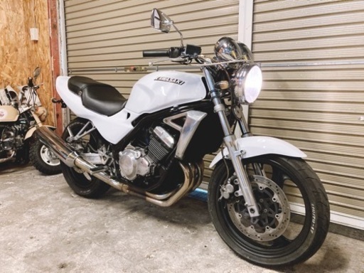 カワサキ　バリオス　白　配送可能　支払いは現金or振り込みも可能