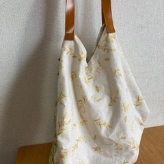 リネン　ナチュラル肩掛けバックの画像