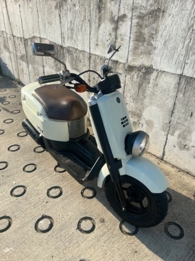 大人気車種SALE‼️ バッテリー新品❗️オイル交換済み♪ 可愛い VOX✴