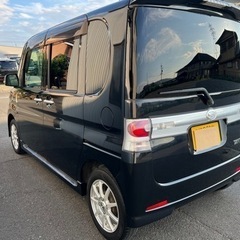 車検有り　タントカスタム　ナビ、TV付き
