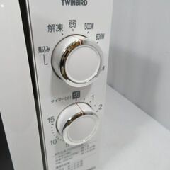 1ヶ月保証/電子レンジ/ホワイト/700W/西日本専用/60Hz/ツインバード/TWINBIRD/DR-D429/中古品/JAKN4253/の画像
