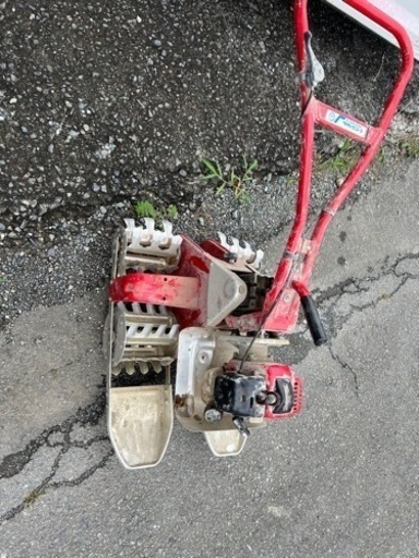 田んぼの草取り機