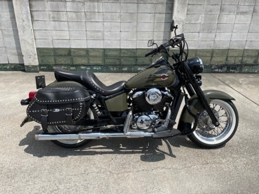 シャドウ750クラシックカスタム