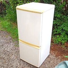 ★お届け可！★ シャープ 135L 冷凍冷蔵庫 SJ-14M-C