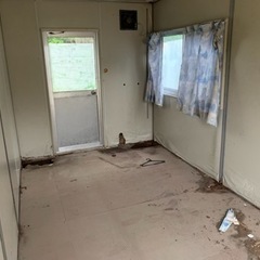 プレハブの画像