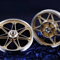 本物限定品　即納箱入り新品　デイトナ　セブンスターホイール　z1  z2の画像