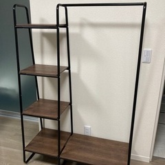 ハンガーラックの画像