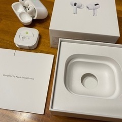 AirPods Pro  イヤホン　箱付き　美品