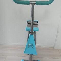 レッグ トレーニング マシンの画像
