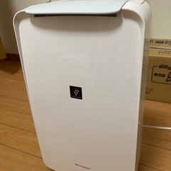 シャープ 　プラズマクラスタ− 　衣類乾燥除湿機 　CV-L71-W SHARP プラズマクラスタ− 衣類乾燥除湿機 CV-L71-W