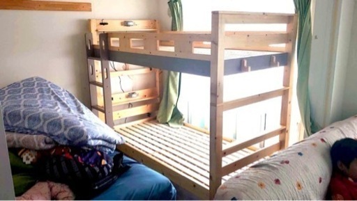 【取引中】2段ベッド フレームのみ ライト有 コンセント