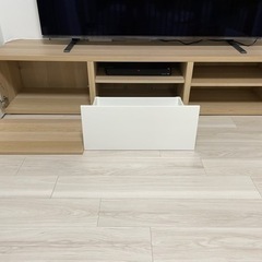 【お譲り先決まりました】イケア  テレビボードの画像