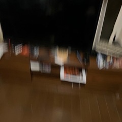 テレビとテレビ台の画像