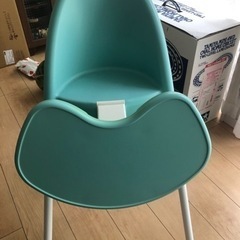 ベビービョルンのハイチェアの画像