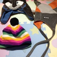 Colombia とBabyGap 帽子　サイズM/L