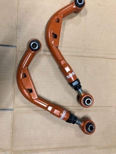 30アルファード　ヴェルファイア　リアアッパーアーム