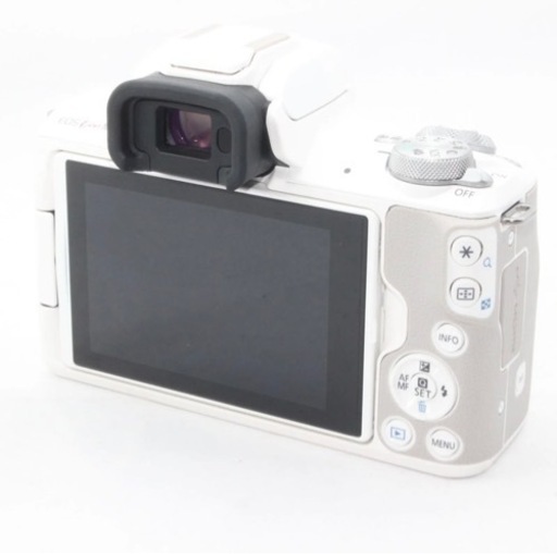 【美品】Canon (キヤノン) EOS Kiss M ボディ ホワイト 付属品あり