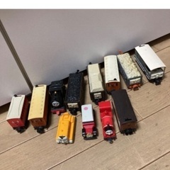 トーマス　プラスチック