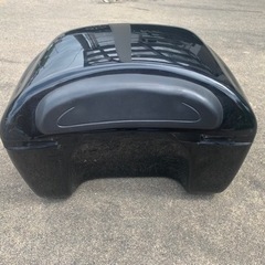 バイク用リアボックス（トップケース）の画像