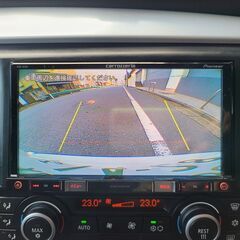 BMW120　H20後期モデル　車検6/3　走行75000ｋ　社外２ＤＩＮ　ＨＤＤナビ＆フルセグＴＶ　カラーバックカメラ　社外18ＡＷ＆ローダウン　キセノン　ＬＥＤイカリング＆フォグの画像