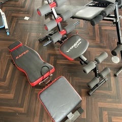 ● トレーニングベンチ、どれでも１つ2000円の画像
