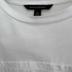 【お取引決定】BANANA REPUBLIC  Tシャツの画像