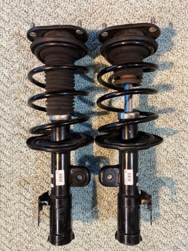 プリウスZVW30 純正フロントサスペンション