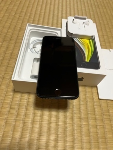 商談中　iPhone SE 第二世代　128G Blak