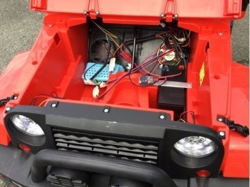 中古　2020年　新規購入　大きい　電動乗用ラジコンカー　WILDジープ　幅78　全長128　　高さ76　 （ｃｍ）　赤色