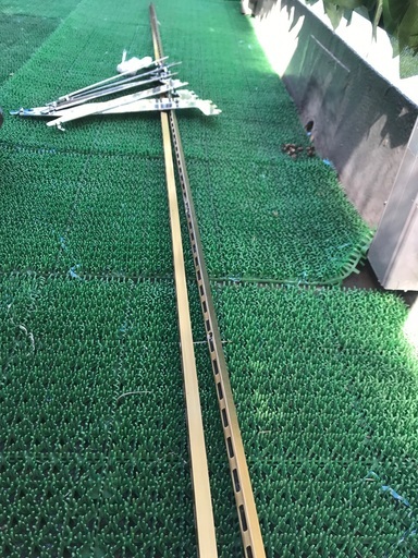 壁打ち付けタイプ　シェルフ柱\u0026アーム（棚無し）