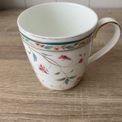 ノリタケのマグカップ