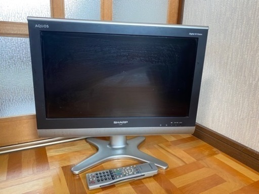 SHARP 20型テレビ