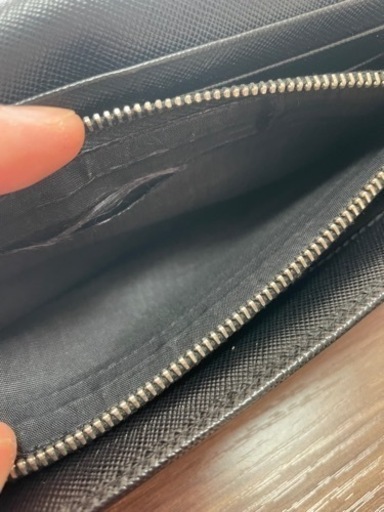 PRADA 長財布 レザー