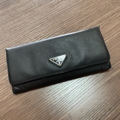 PRADA 長財布 レザー