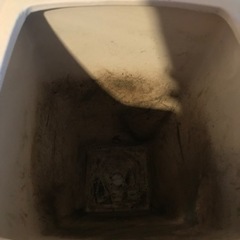 植木鉢（陶器/白）の画像