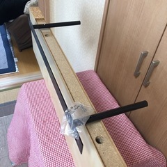 IKEA  壁に固定するラックの画像